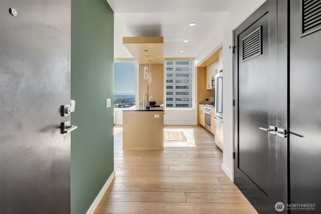 Photo of 1321 Seneca Street #2103, Seattle, WA 98101 (MLS # 2436940)