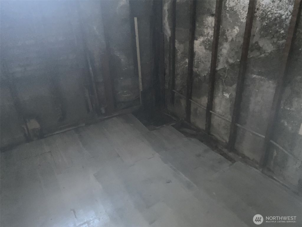 Photo of 22 John Street, Seattle, WA 98109 (MLS # 2474941)