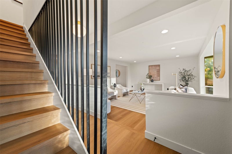 11516 BARTLETT Avenue NE