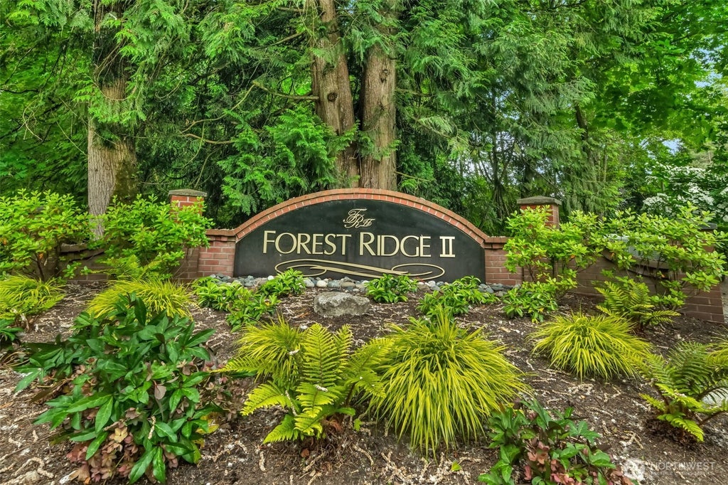 Photo of 15454 SE 67th Street, Bellevue, WA 98006 (MLS # 2536792)