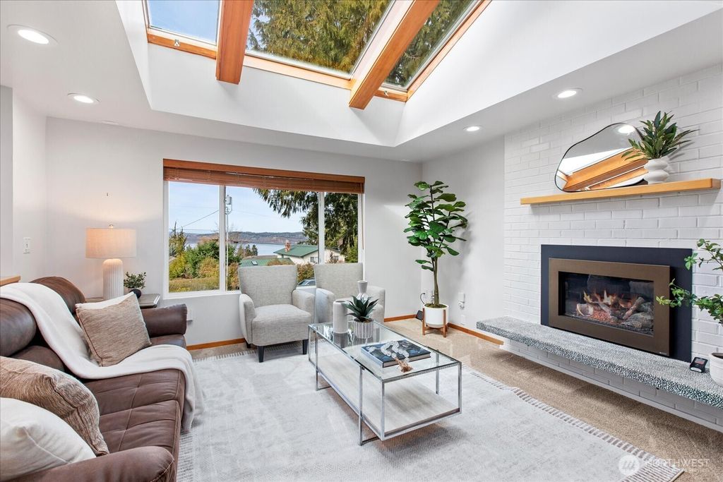 Photo of 8719 54th Place W, Mukilteo, WA 98275 (MLS # 2335969)