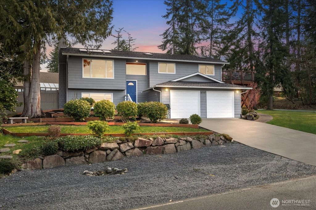 Photo of 8719 54th Place W, Mukilteo, WA 98275 (MLS # 2335969)