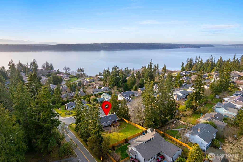 Photo of 8719 54th Place W, Mukilteo, WA 98275 (MLS # 2335969)