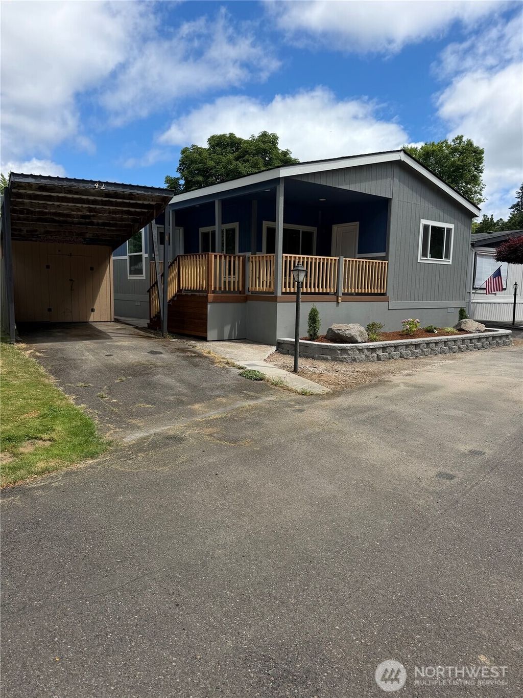 Photo of 21201 NE 58th Street #42, Vancouver, WA 98682 (MLS # 2559773)