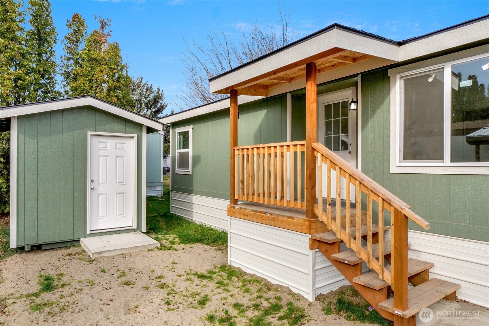 4815 NE Airway Drive 128