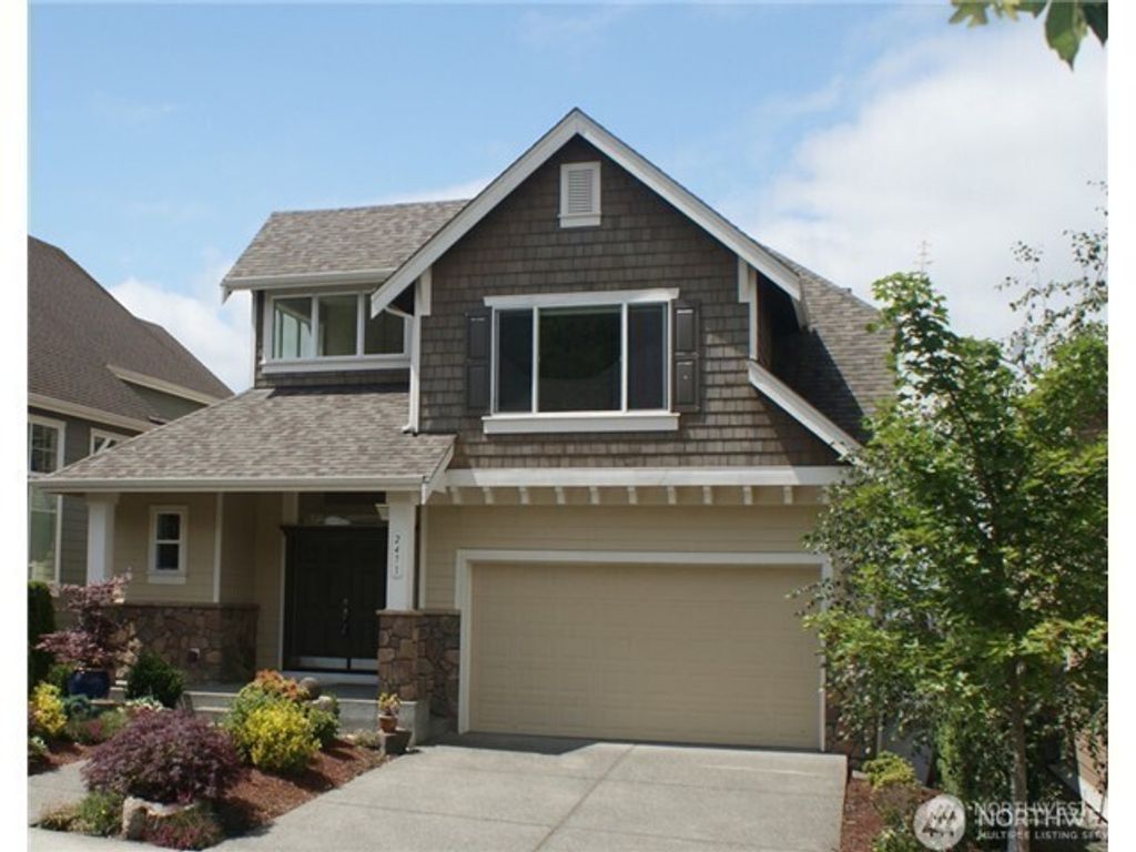 Photo of 2471 34th Avenue NE, Issaquah, WA 98029 (MLS # 2561013)