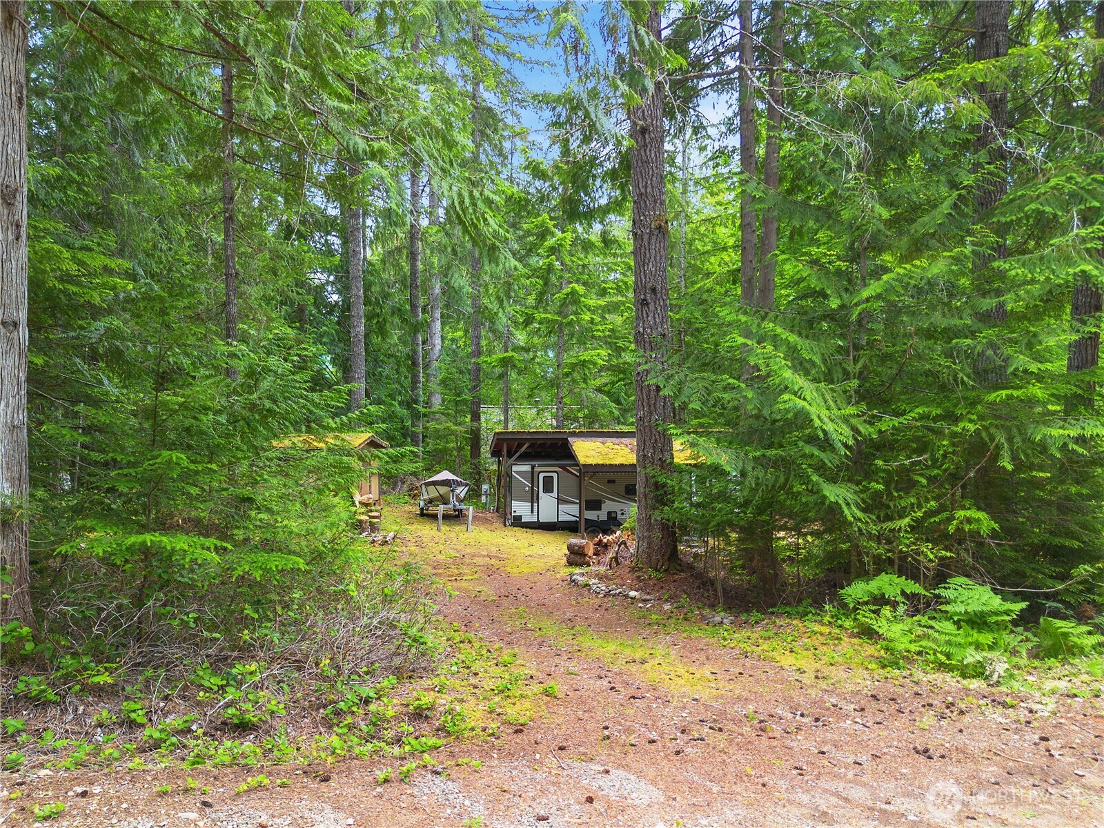 11 N Kitsap Place N