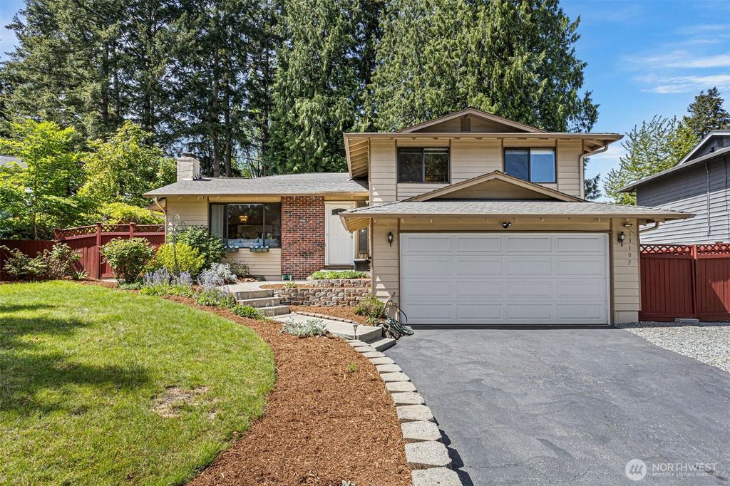 Photo of 13105 111th Place NE, Kirkland, WA 98034 (MLS # 2406734)