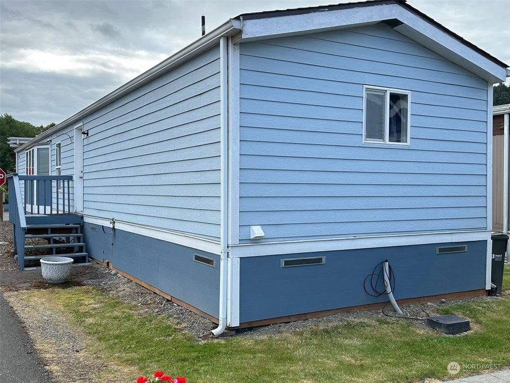 Photo of 15251 Maple Drive, Renton, WA 98058 (MLS # 2252160)