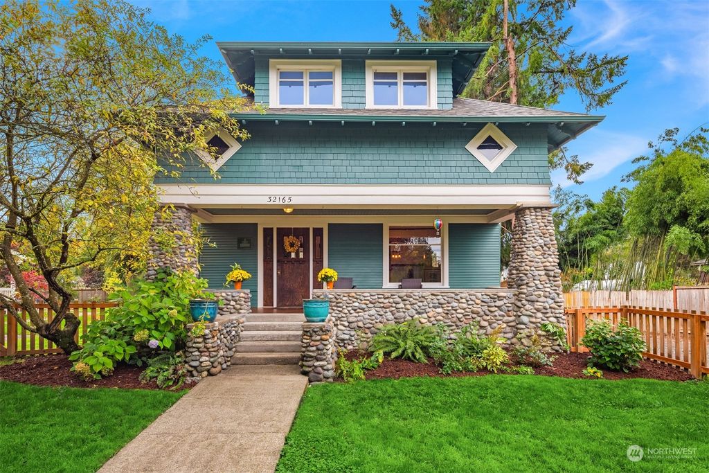 Photo of 32165 E Entwistle Street, Carnation, WA 98014 (MLS # 2173071)