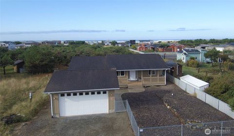 Photo of 34905 I Street, Ocean Park, WA 98640 (MLS # 2521734)