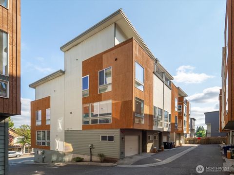 2376 Court G Tacoma WA 98405