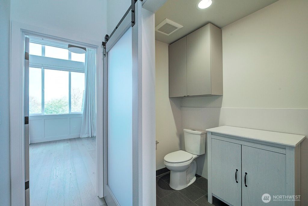 Photo of 908 N 46th Street #E, Seattle, WA 98103 (MLS # 2514612)