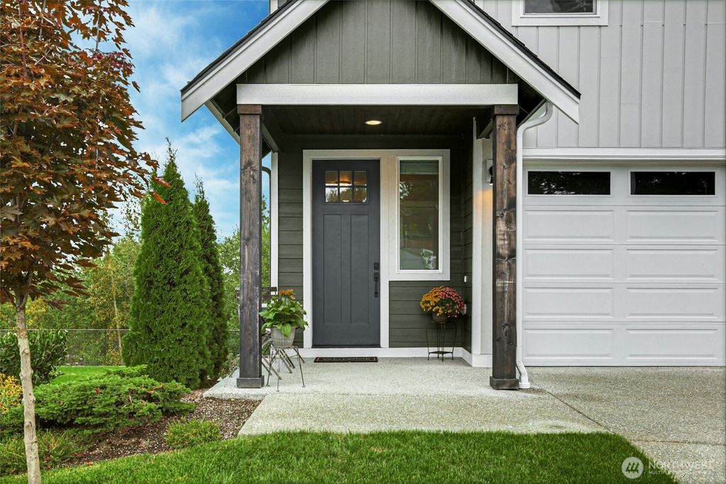 Photo of 4617 69th Drive NE, Marysville, WA 98270 (MLS # 2344498)