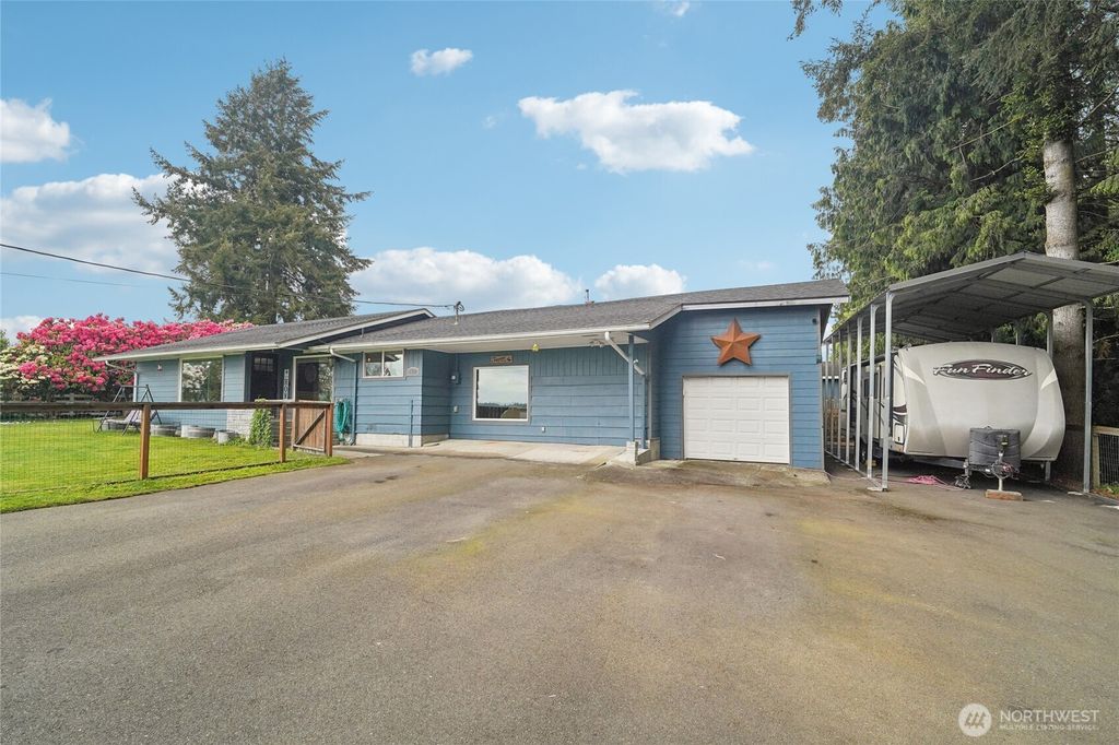Photo of 7921 69th Avenue SE, Snohomish, WA 98290 (MLS # 2378128)