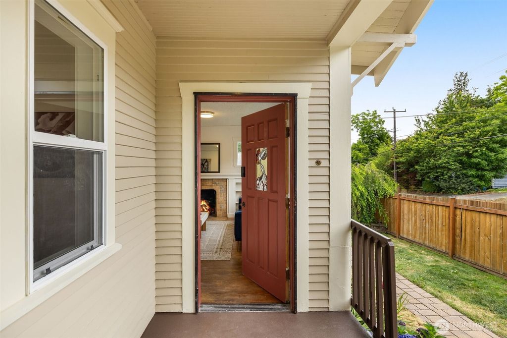 Photo of 10041 51st Avenue S, Seattle, WA 98178 (MLS # 2400492)