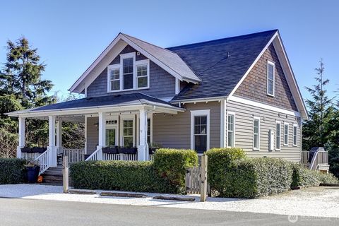 Photo of 269 Compass Street, Pacific Beach, WA 98571 (MLS # 2412101)