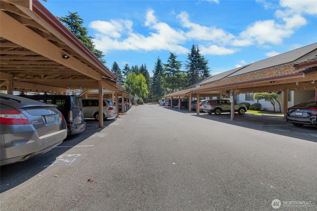 Photo of 17521 118th Avenue SE #K3, Renton, WA 98058 (MLS # 2564652)