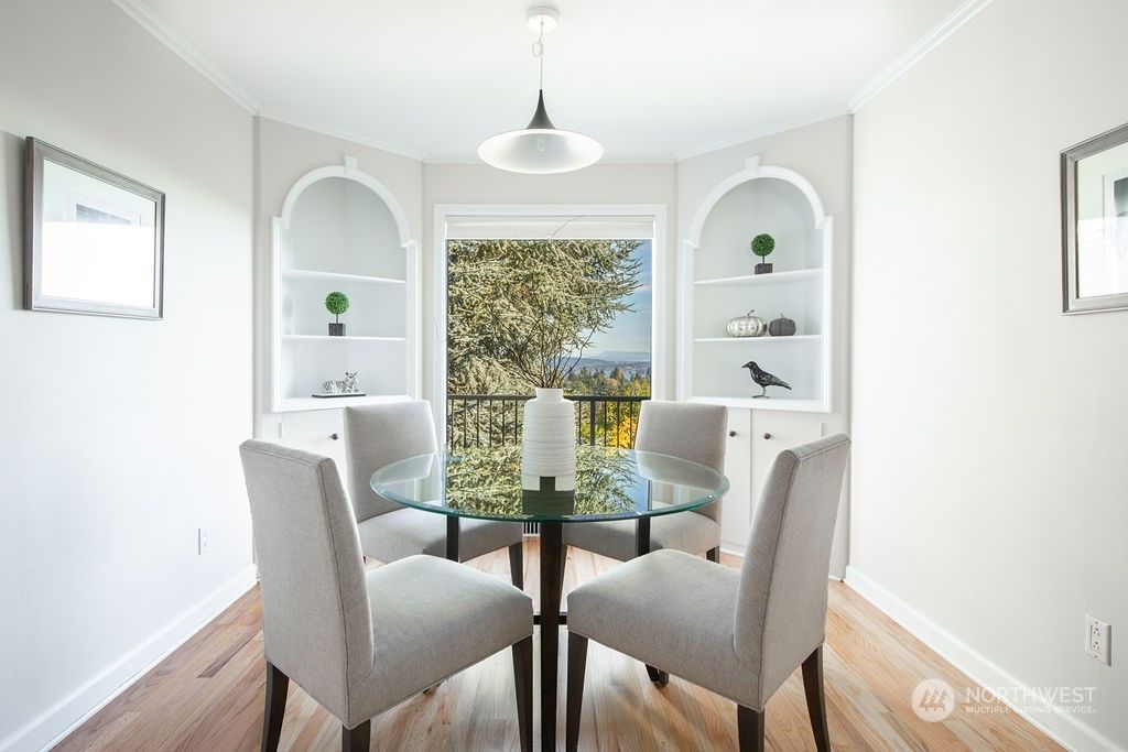 Photo of 4935 Stanford Avenue NE, Seattle, WA 98105 (MLS # 2175240)