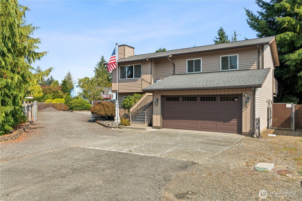 Photo of 6119 95th Place NE, Marysville, WA 98270 (MLS # 2431439)