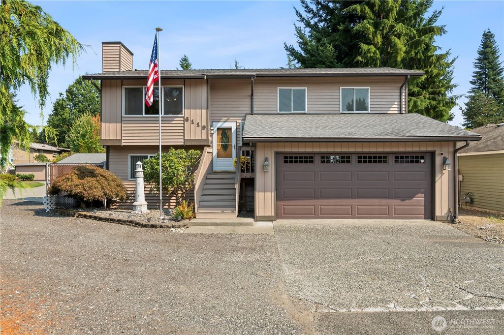 Photo of 6119 95th Place NE, Marysville, WA 98270 (MLS # 2431439)