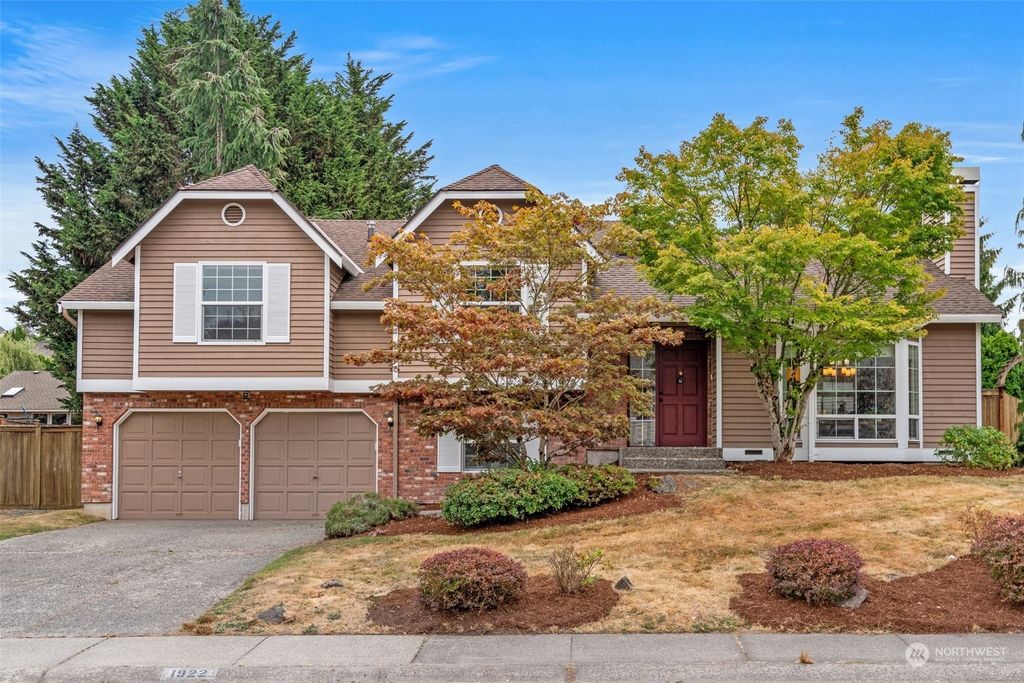 Photo of 1922 235th Street SE, Bothell, WA 98021 (MLS # 1995922)