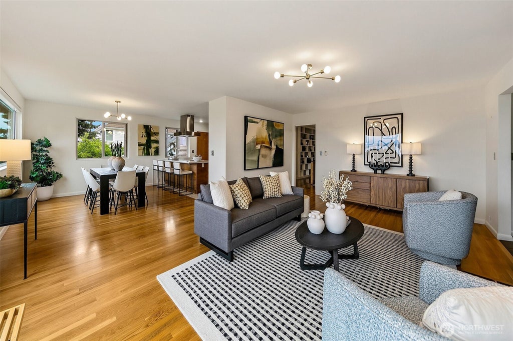 Photo of 6533 38th Avenue SW, Seattle, WA 98126 (MLS # 2546433)