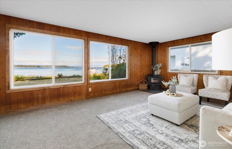 1982 Madrona Way