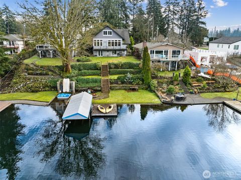 Photo of 1125 Lake Vista Boulevard S, Spanaway, WA 98387 (MLS # 2476950)