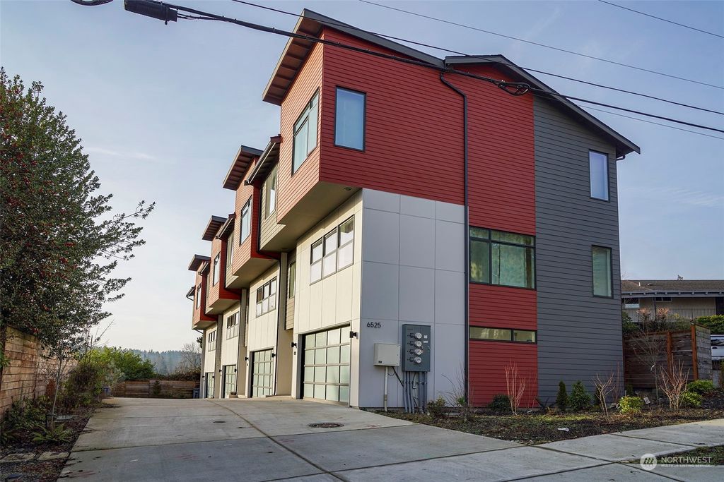 Photo of 6525 NE 182nd Street #104, Kenmore, WA 98028 (MLS # 2238093)