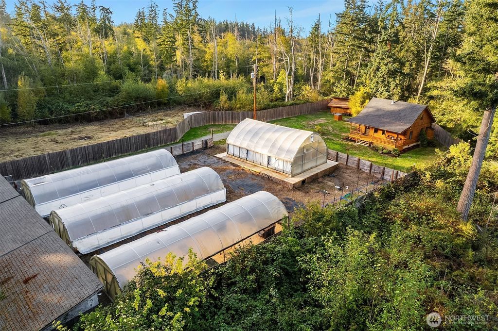 Photo of 4 E Mountain View Road, Camano Island, WA 98282 (MLS # 2449309)