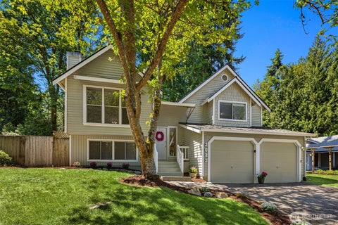 Photo of 2023 228th Place NE, Sammamish, WA 98074 (MLS # 2551185)