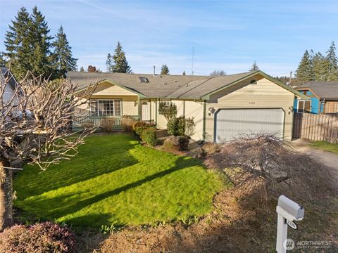 Photo of 1226 W Birch Street, Shelton, WA 98584 (MLS # 2488009)