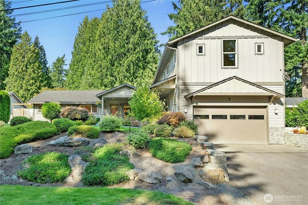 Photo of 12228 NE 62nd Street, Kirkland, WA 98003 (MLS # 2438866)