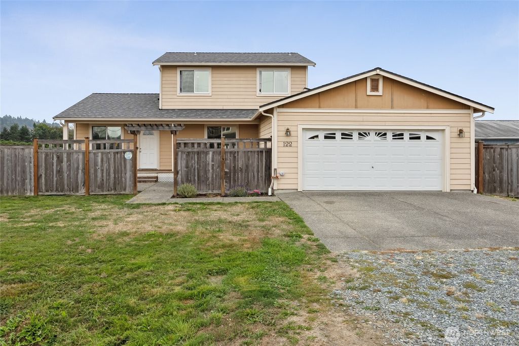 Photo of 122 3rd Avenue NW, Pacific, WA 98047 (MLS # 2432752)