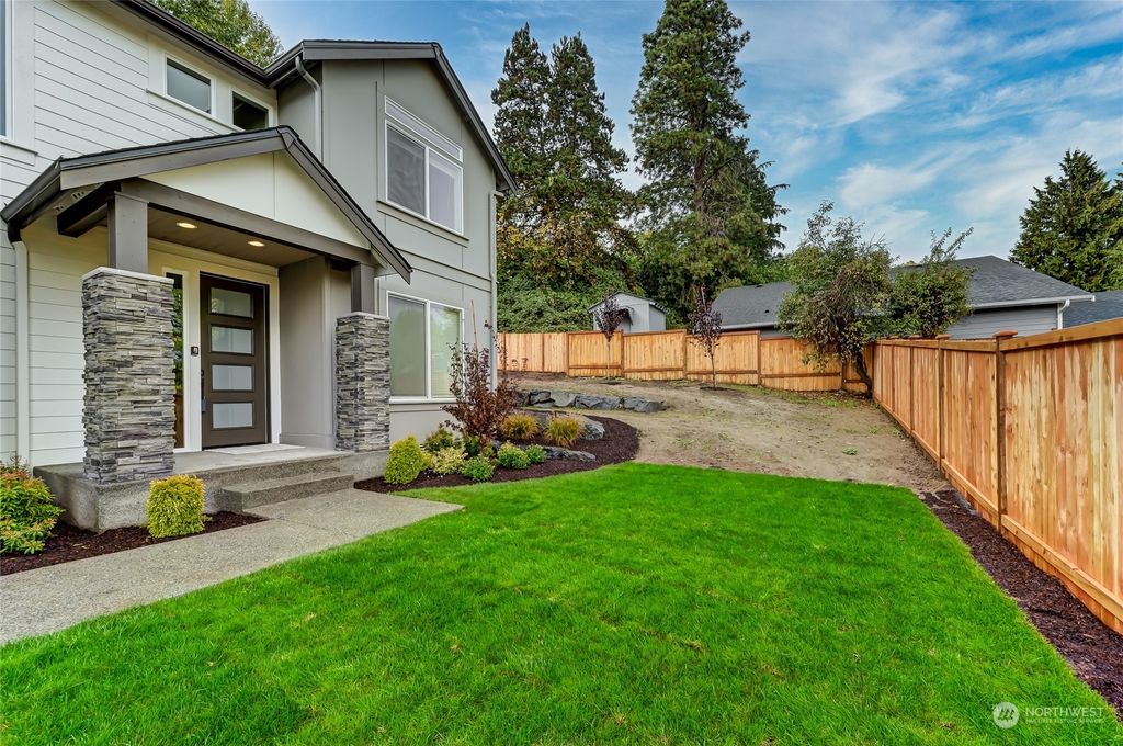 Photo of 15225 51st Avenue S, Tukwila, WA 98168 (MLS # 2170111)