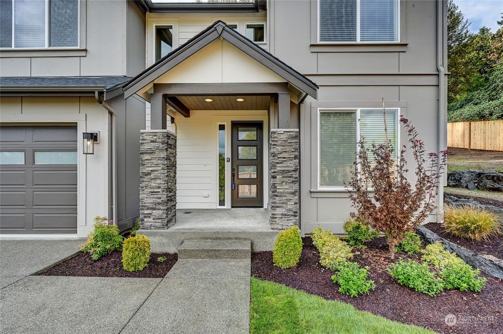 Photo of 15225 51st Avenue S, Tukwila, WA 98168 (MLS # 2170111)