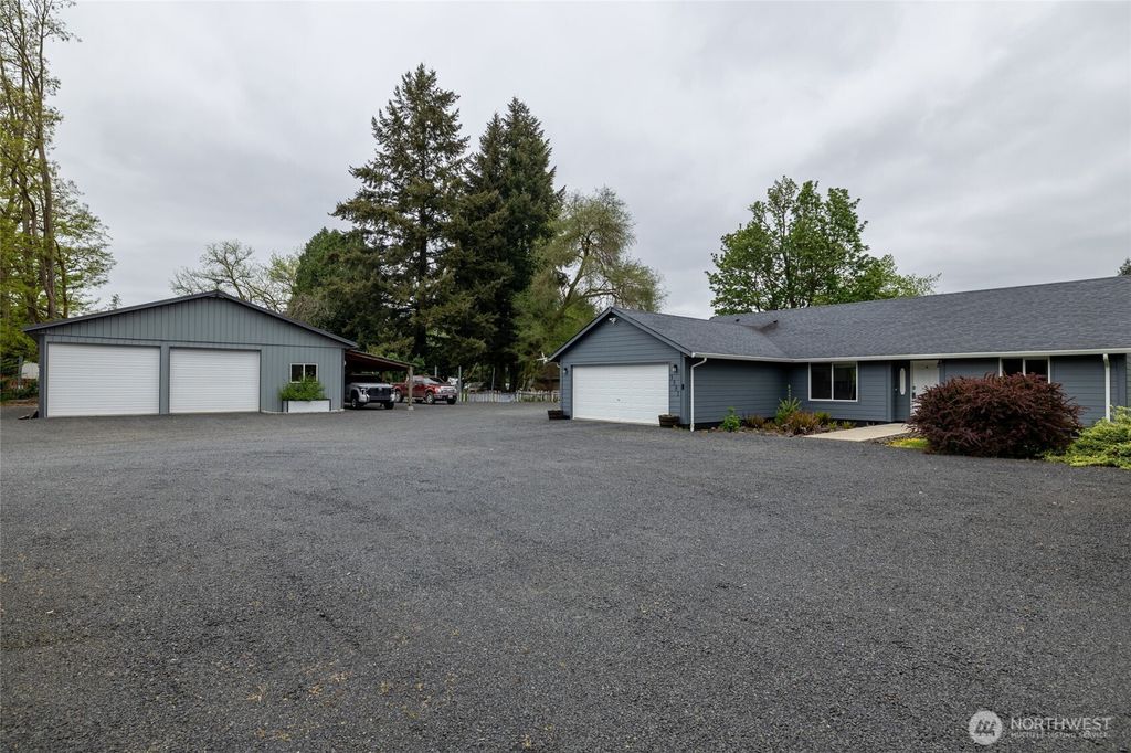 Photo of 3381 Jackson Highway, Chehalis, WA 98532 (MLS # 2519060)