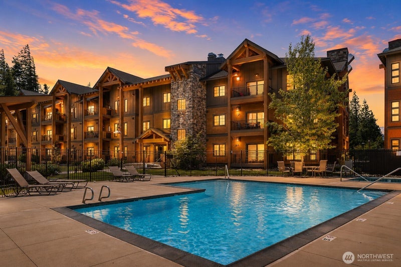 3770 Suncadia Trail 110