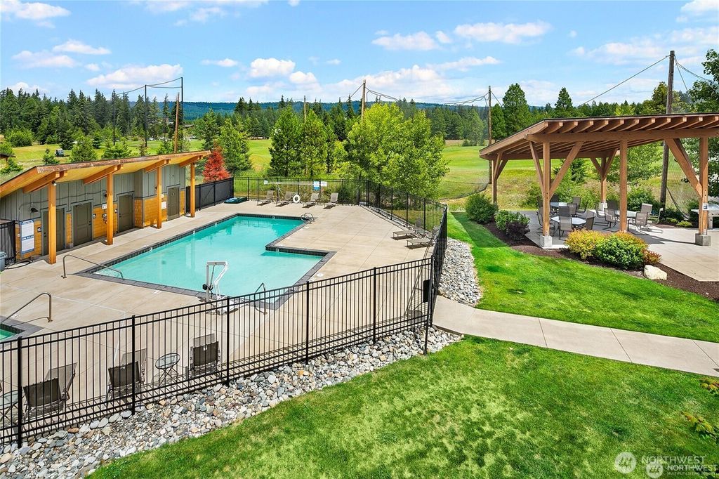 Photo of 3770 Suncadia Trail #110, Cle Elum, WA 98922 (MLS # 2504628)