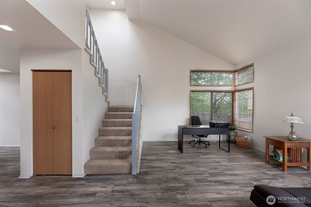 Photo of 707 S 32nd, Renton, WA 98055 (MLS # 2379999)
