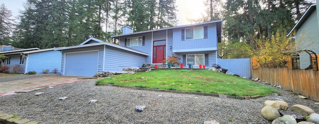 Photo of 18513 SE 263rd Street, Covington, WA 98042 (MLS # 2013234)