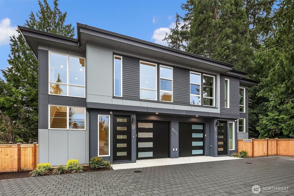 Photo of 8211 NE 124th Street #D, Kirkland, WA 98034 (MLS # 2419956)