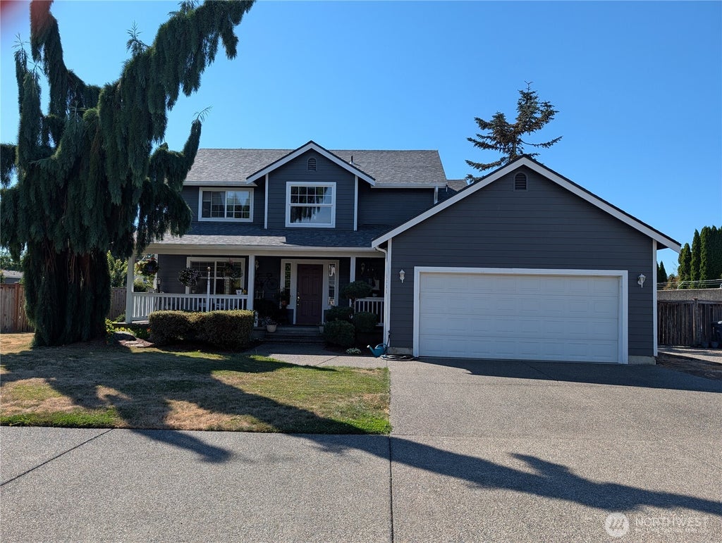 Photo of 1316 19th Street Pl NW, Puyallup, WA 98371 (MLS # 2571825)