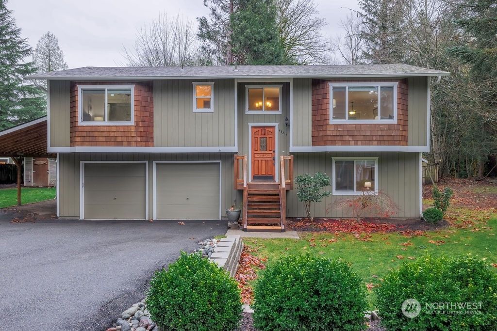 Photo of 44217 SE 142nd Street, North Bend, WA 98045 (MLS # 2311164)
