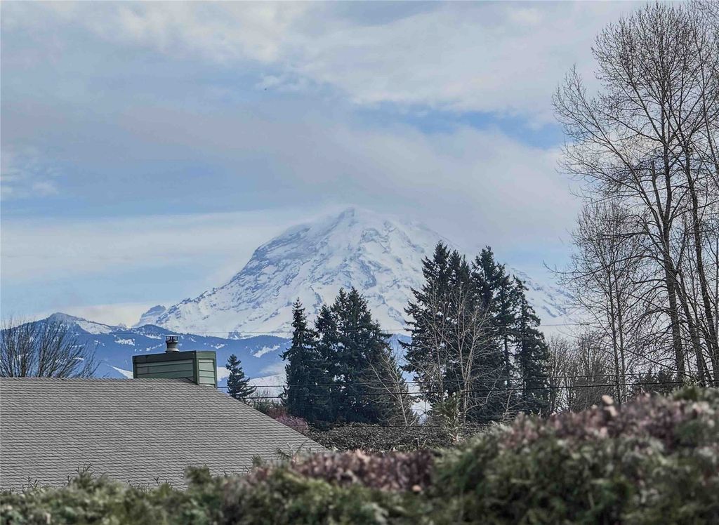 Photo of 10306 235th Avenue E, Buckley, WA 98321 (MLS # 2494161)