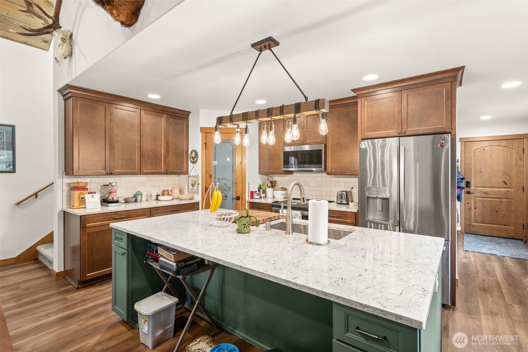 103 Mountain View Lane S