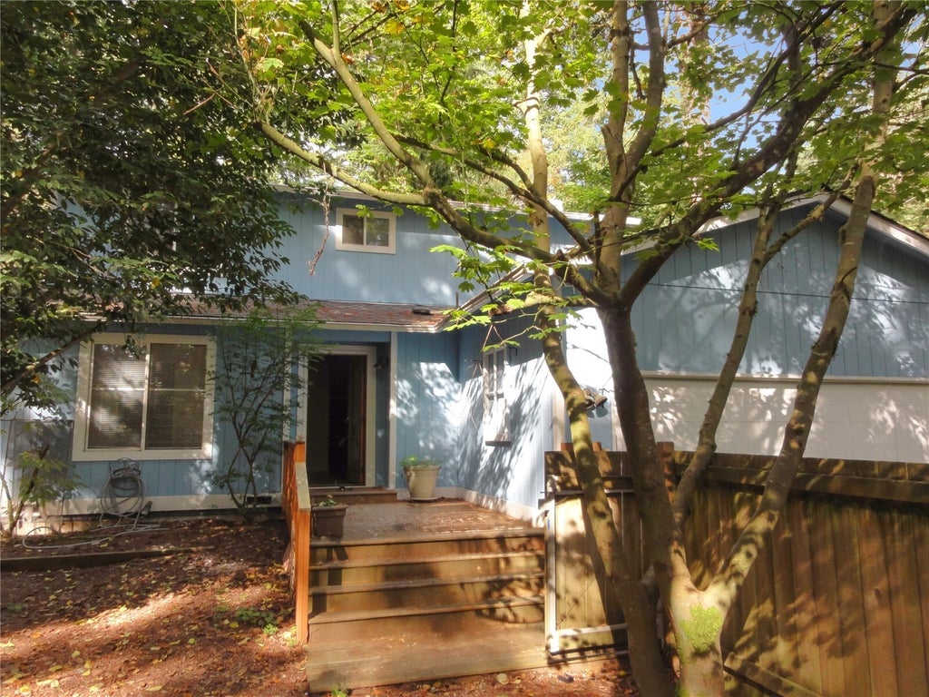 Photo of 43126 SE 175th Lane, North Bend, WA 98045 (MLS # 2594835)