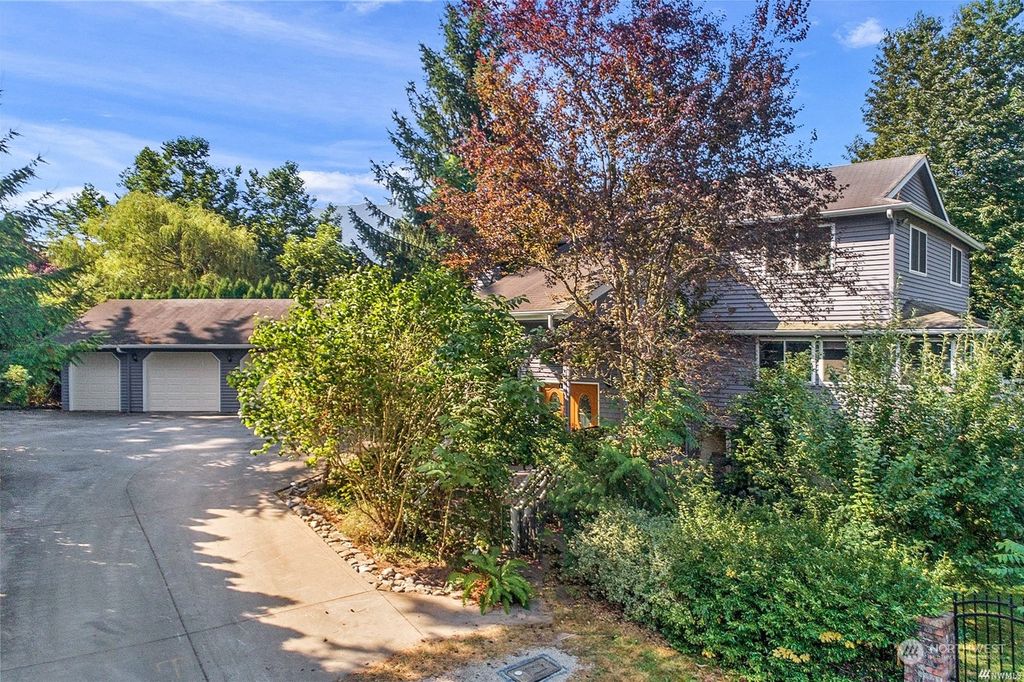 Photo of 413 Merritt Avenue NE, North Bend, WA 98045 (MLS # 2013577)