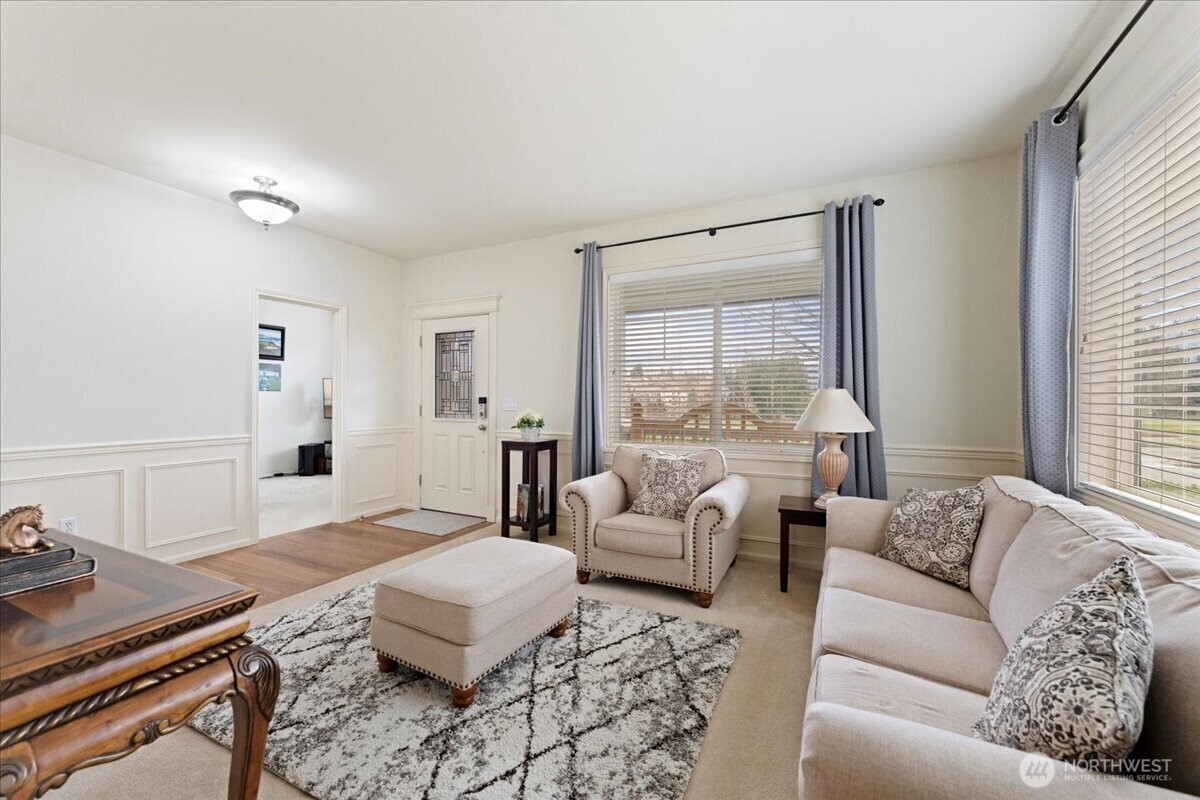 7041 Eagle Lake Drive SE